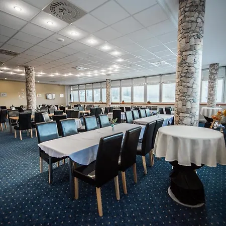 Plejsy Hotel Krompachy