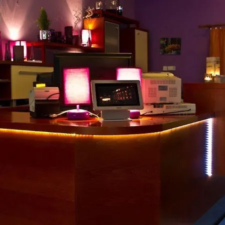 Hotel Plejsy